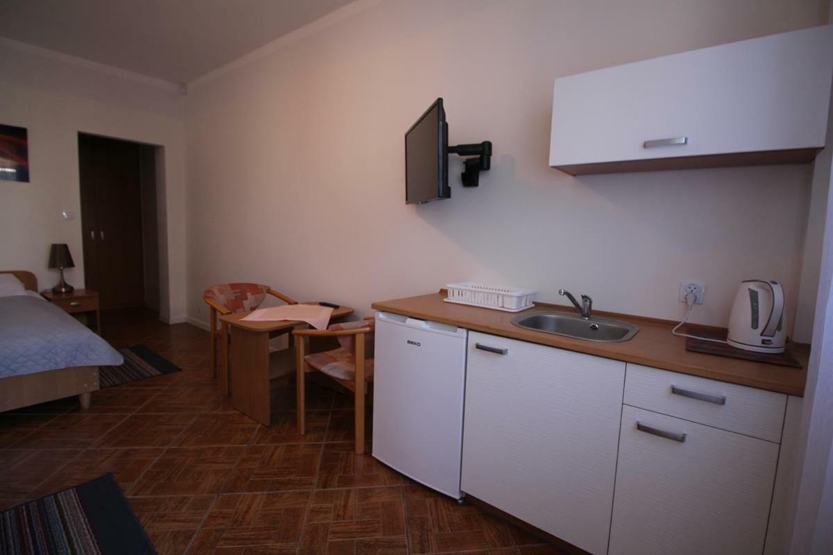 Dom Goscinny Ewa - 200 M Od Morza Dziwnów Exteriér fotografie