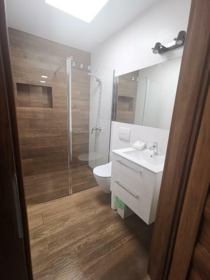 Dom Goscinny Ewa - 200 M Od Morza Dziwnów Exteriér fotografie