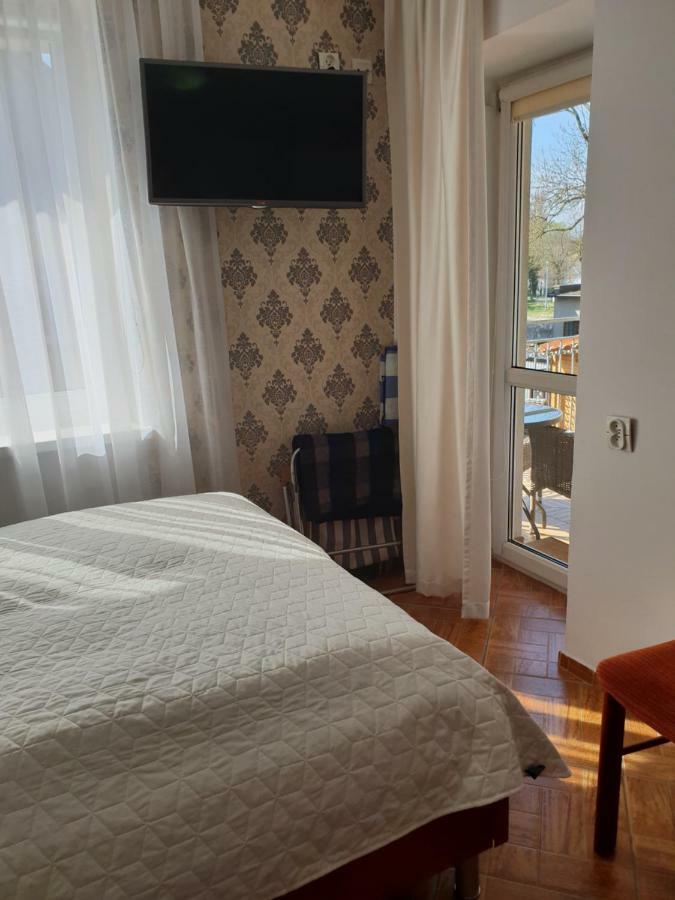 Dom Goscinny Ewa - 200 M Od Morza Dziwnów Exteriér fotografie